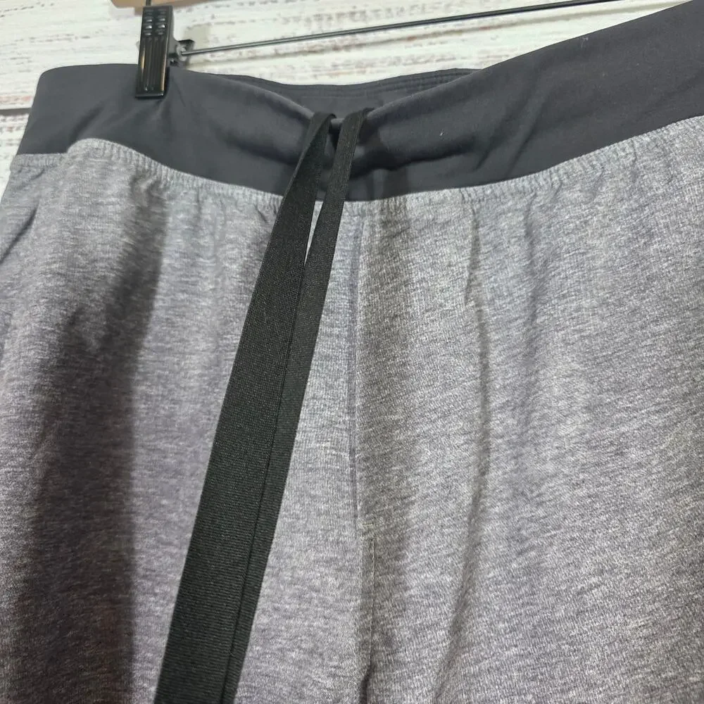 Lululemon T.H.E. Shorts Linerless 11